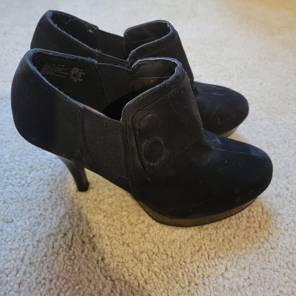 Black Platform Heel Booties